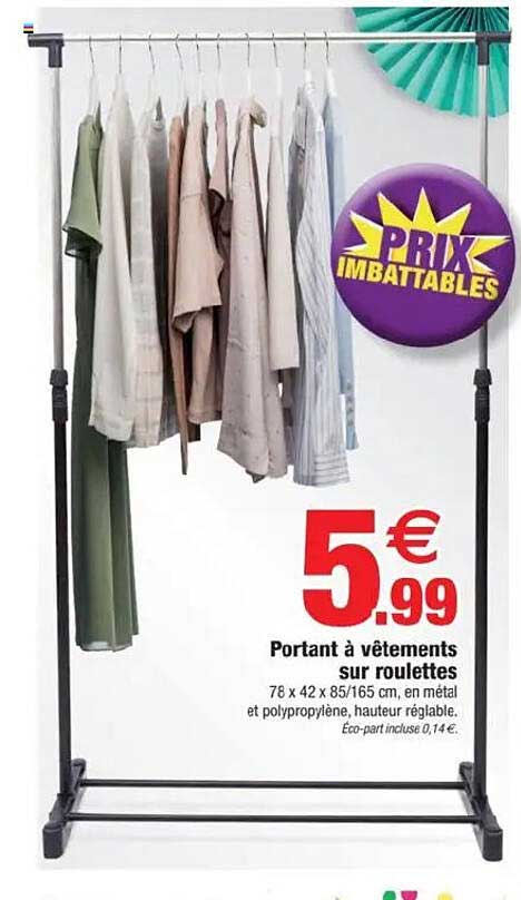 Portant à vêtements sur roulettes