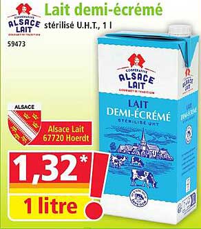 Lait demi-écrémé stérilisé U.H.T., 1 L