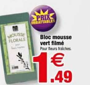 Bloc mousse vert filmé
