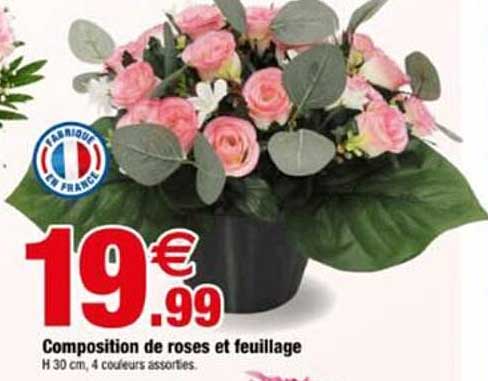 Composition de roses et feuillage