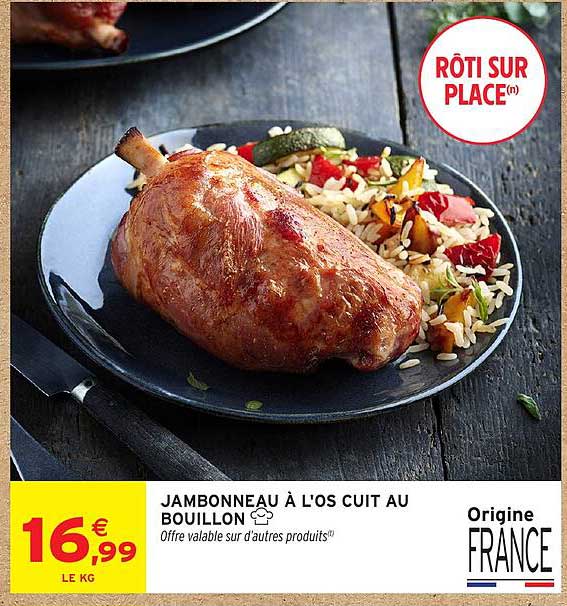 JAMBONNEAU À L'OS CUIT AU BOUILLON