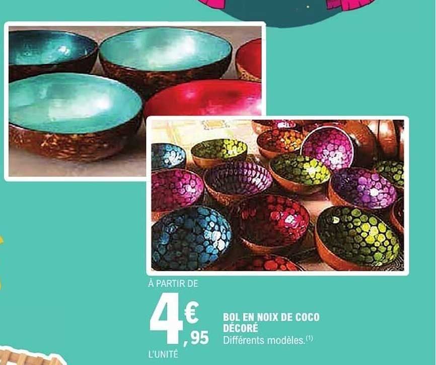Bol en noix de coco décoré