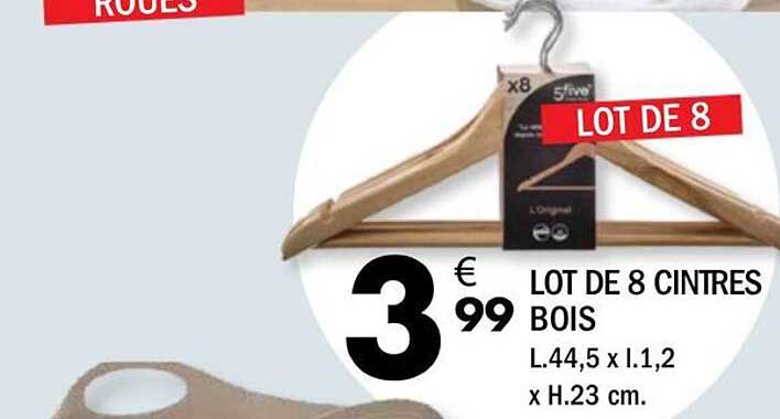 LOT DE 8 CINTRES BOIS