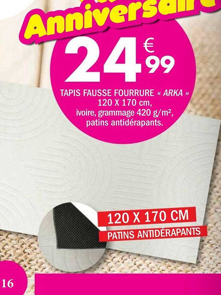 TAPIS FAUSSE FOURRURE « ARKA » 120 X 170 cm, ivoire, grammage 420 g/m², patins antidérapants.