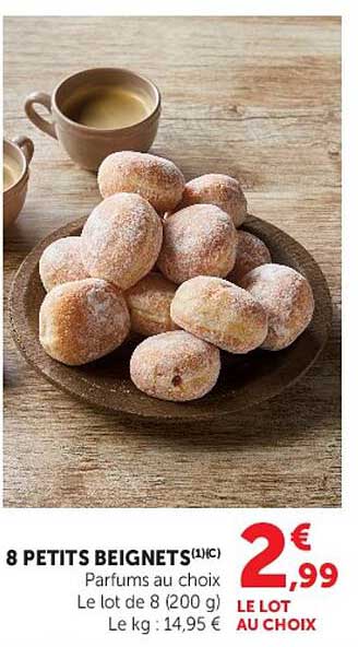 8 PETITS BEIGNETS (1) (1€) Parfums au choix