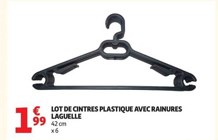LOT DE CINTRES PLASTIQUE AVEC RAINURES LAGUELLE
