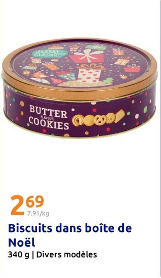 Biscuits dans boîte de Noël