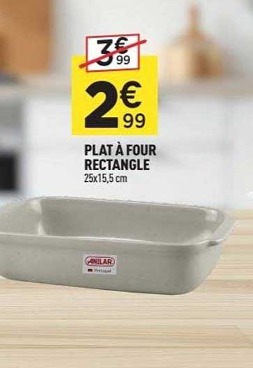 PLAT À FOUR RECTANGLE
