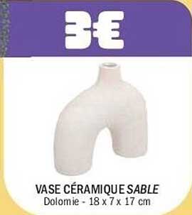 VASE CÉRAMIQUE SABLE
Dolomie - 18 x 7 x 17 cm