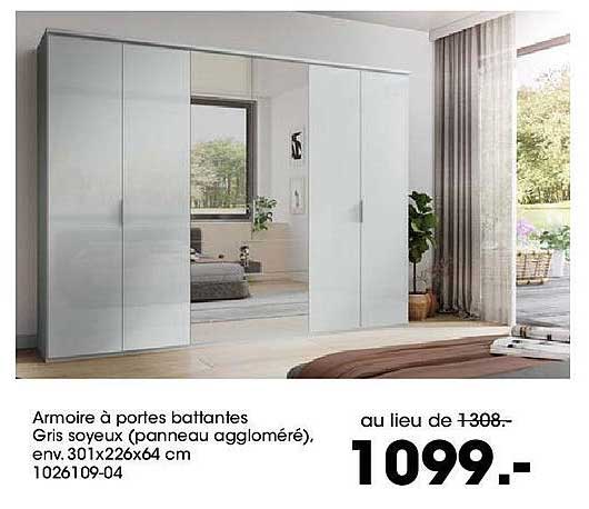 Armoire à portes battantes