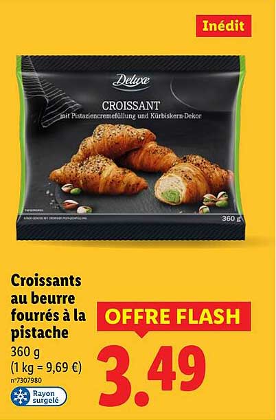 Croissants au beurre fourrés à la pistache