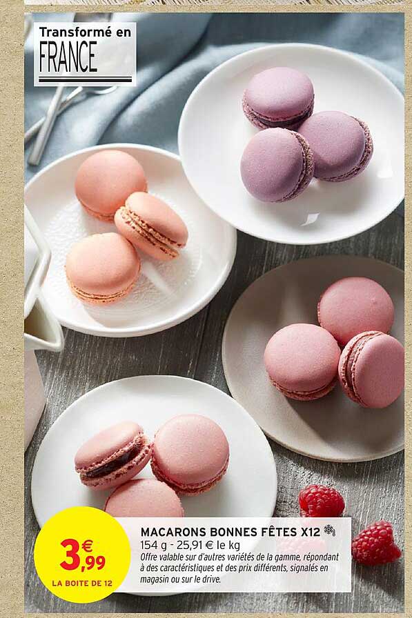 MACARONS BONNES FÊTES X12