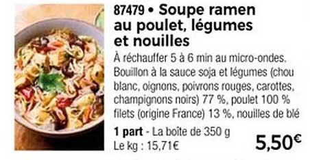Soupe ramen au poulet, légumes et nouilles