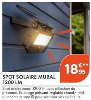 SPOT SOLAIRE MURAL 1200 LM