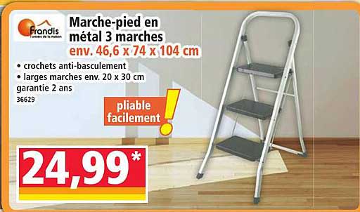 Marche-pied en métal 3 marches env. 46,6 x 74 x 104 cm