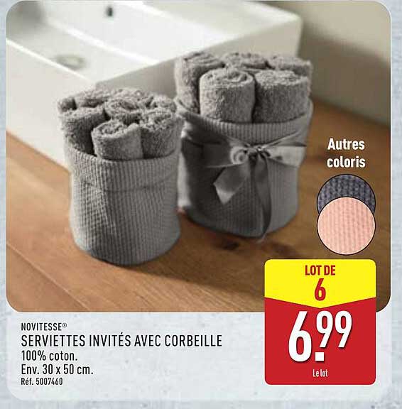 SERVIETTES INVITÉS AVEC CORBEILLE