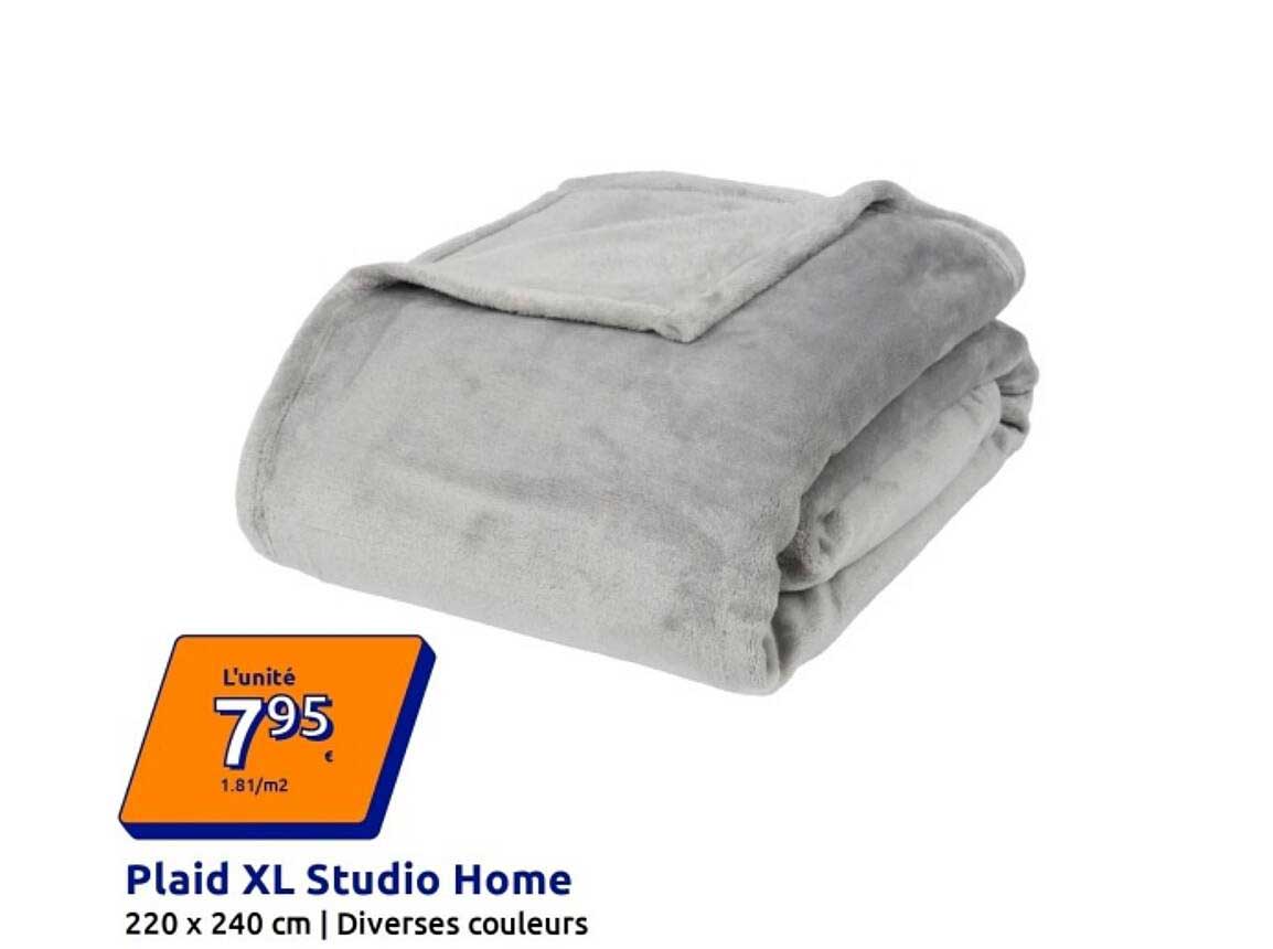Plaid XL Studio Home