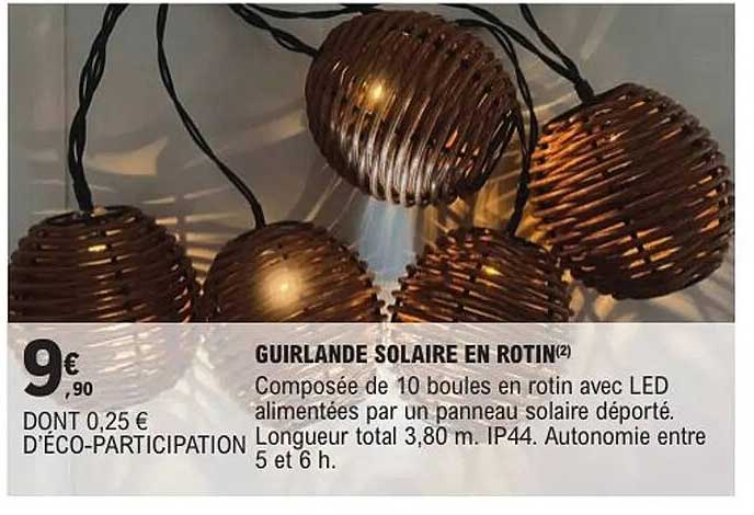 GUIRLANDE SOLAIRE EN ROTIN