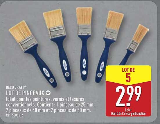LOT DE PINCEAUX