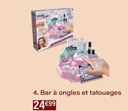 Bar à ongles et tatouages