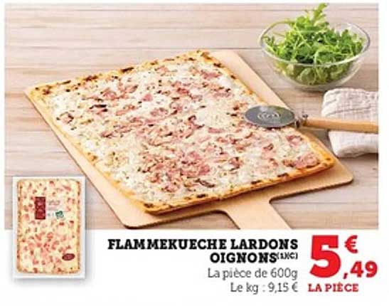 FLAMMEKUECHE LARDONS OIGNONS