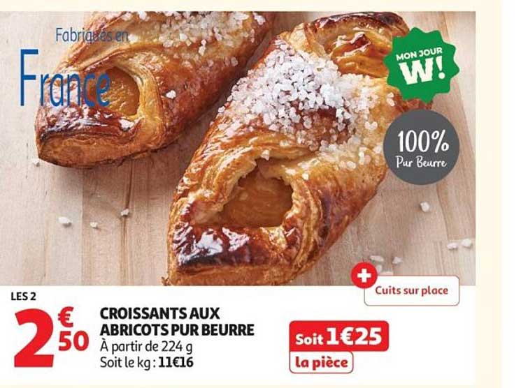 CROISSANTS AUX ABRICOTS PUR BEURRE