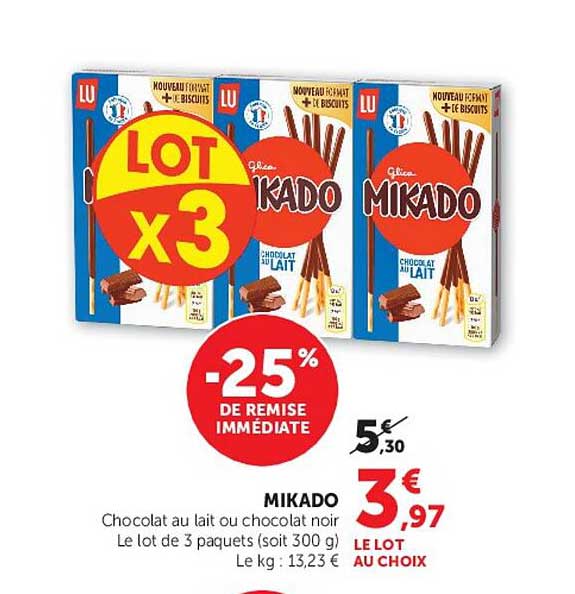 MIKADO Chocolat au lait ou chocolat noir Le lot de 3 paquets (soit 300 g) Le kg : 13,23 €