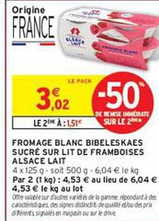 FROMAGE BLANC BIBELESKAES SUCRÉ SUR LIT DE FRAMBOISES ALSACE LAIT