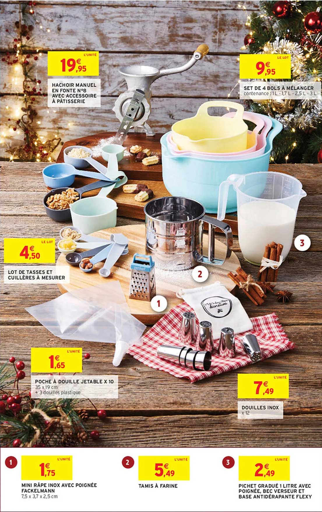 HACHOIR MANUEL EN FONTE N°8 AVEC ACCESSOIRE À PÂTISSERIE