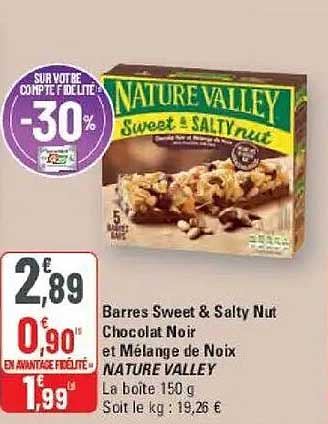 Barres Sweet & Salty Nut Chocolat Noir et Mélange de Noix NATURE VALLEY