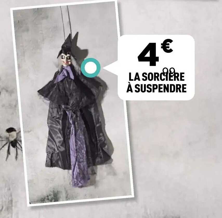 LA SORCIÈRE À SUSPENDRE