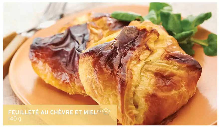 FEUILLETÉ AU CHÈVRE ET MIEL