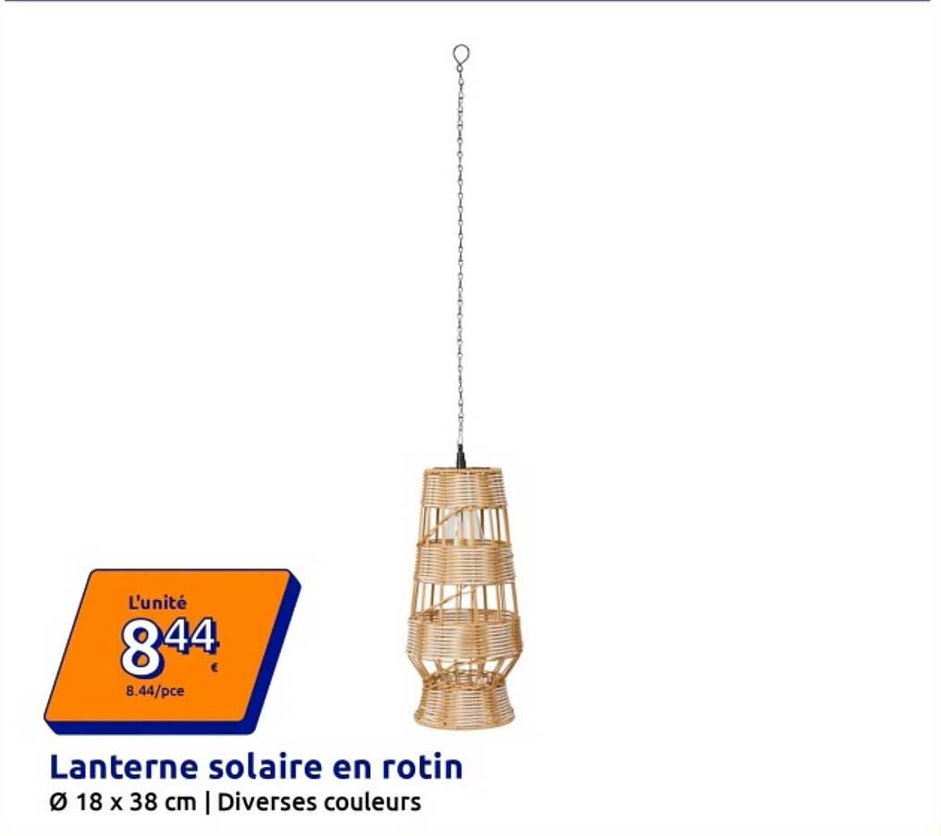 Lanterne solaire en rotin