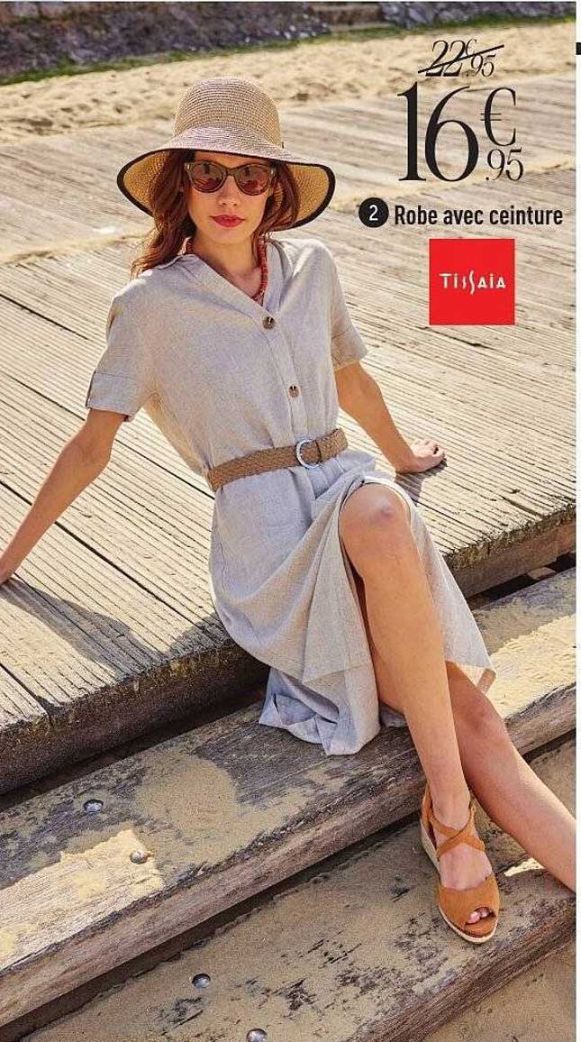 Robe avec ceinture