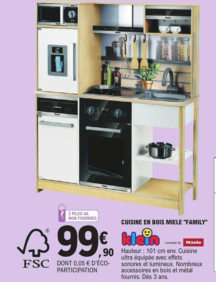 CUISINE EN BOIS MIELE "FAMILY"