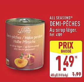 DEMI-PÊCHES Au sirop léger.