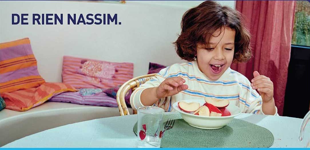 DE RIEN NASSIM.