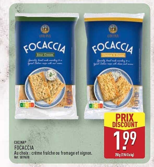 FOCACCIA Au choix : crème fraîche ou fromage et oignon.