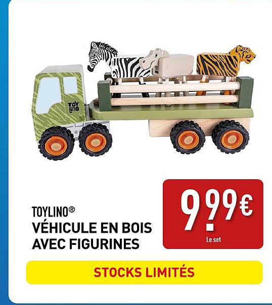 VÉHICULE EN BOIS AVEC FIGURINES